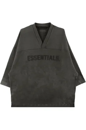 FEAR OF GOD Playera con logo estampado y cuello V