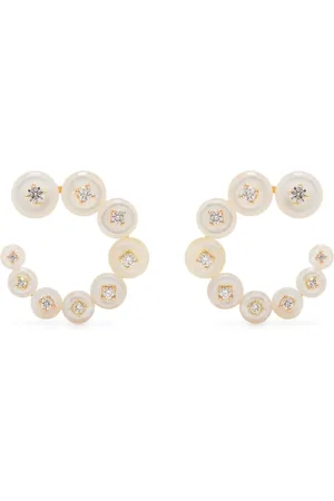 Fernando Jorge Aretes Circle en oro amarillo de 18kt con madreperla