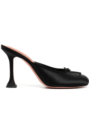 Amina Muaddi Mules Lila con tacón 95mm