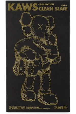 KAWS Figura