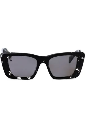 Prada Lentes de sol con armazón cat eye