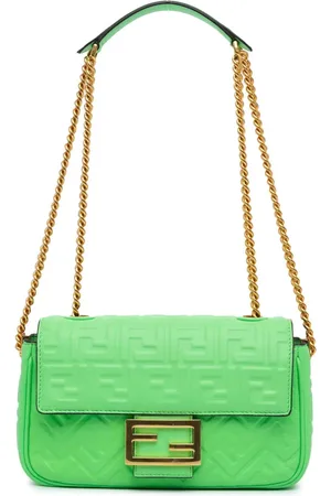 Fendi Bolsa de hombro Zucca Embossed Chain Midi baguette 2023