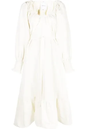 Patou Vestido largo con capas