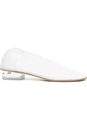 Studio Amelia Flats Vestige