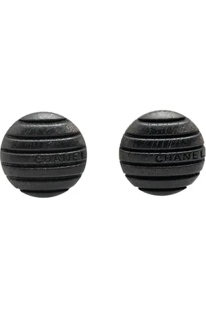 CHANEL Aretes Wood Logo Button Push Back 1999