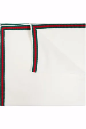 Gucci Manta con detalle Web