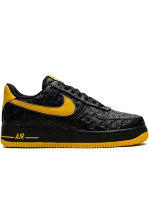 Nike Tenis Air Force 1 "Lakers Away - Black/Varsity Maize/Varsity Purple" de x Kobe Bryant