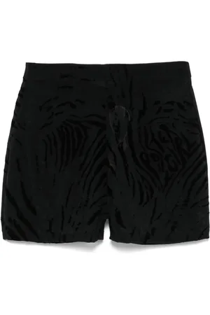 Poster Girl Shorts Knockout