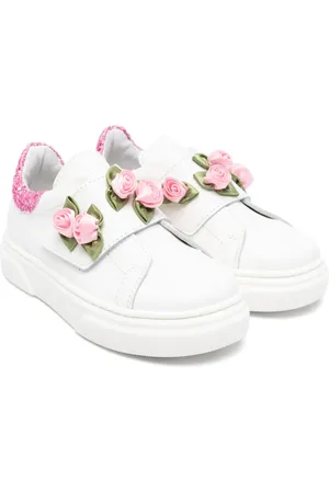 MONNALISA Tenis con aplique de rosa