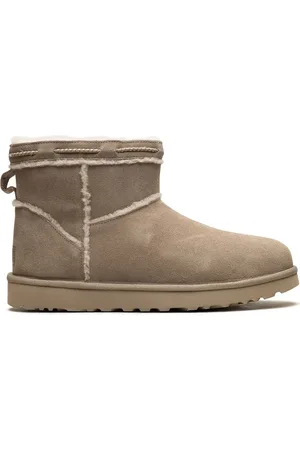 UGG Botas Classic mini