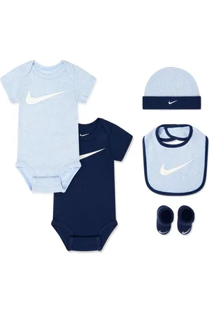 Nike Set con mameluco con estampado Swoosh (set de 5 piezas)