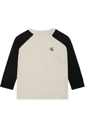 Calvin Klein Playera con logo estampado