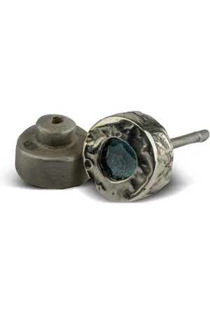 PARTS OF FOUR Arete pequeño en plata de ley con diamante azul