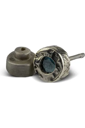 PARTS OF FOUR Arete pequeño en plata de ley con diamante azul