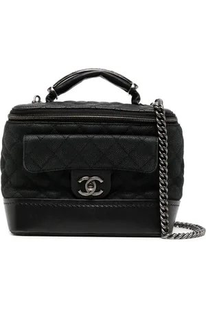 CHANEL Cosmetiquera Globe Trotter
