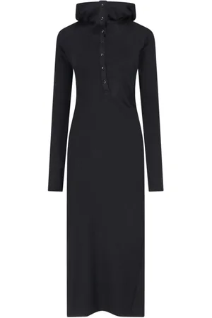 Low Classic Vestido con capucha y botones