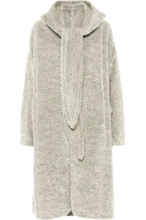 Issey Miyake Abrigo con botones