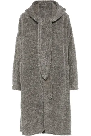 Issey Miyake Abrigo con botones