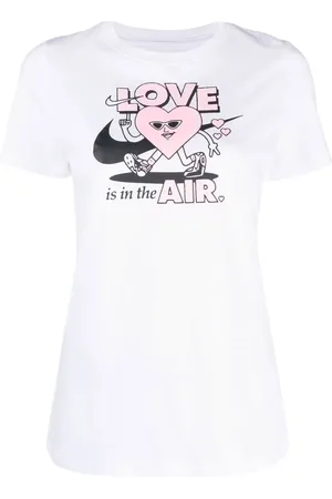 Nike Playera Love Is In The Air