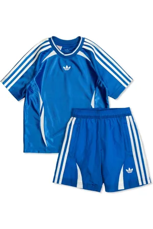 adidas Set de shorts con tres rayas