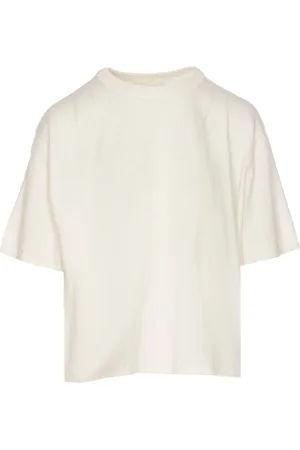 Lisa Yang Playera manga corta