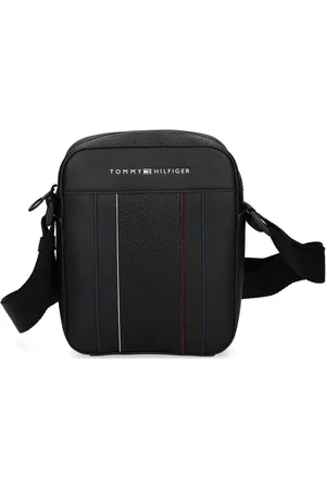 Tommy Hilfiger Mochila tipo mensajero con rayas RWB
