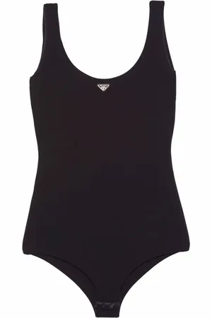 Prada Body con placa del logo