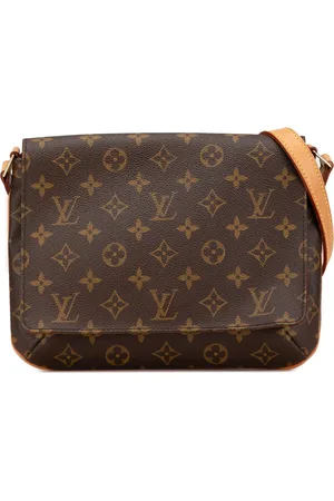 LOUIS VUITTON Bolsa de hombro Monogram Musette Tango Short Strap 2000