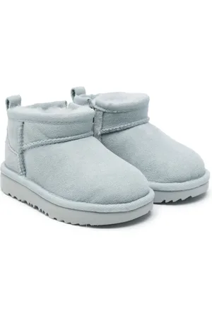 UGG Botas Classic Ultra Mini