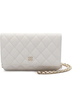 CHANEL Cartera capitonada con cadena 2021