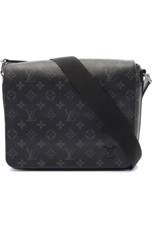 LOUIS VUITTON Bolsa de hombro District PM 2021