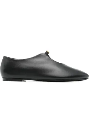 Givenchy Flats 4G Liquid