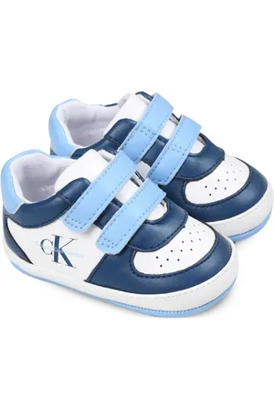 Calvin Klein Tenis con logo estampado