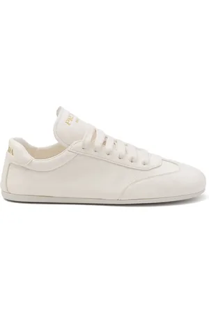 Prada Tenis con logo estampado