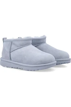 UGG Botas Classic Ultra Mini