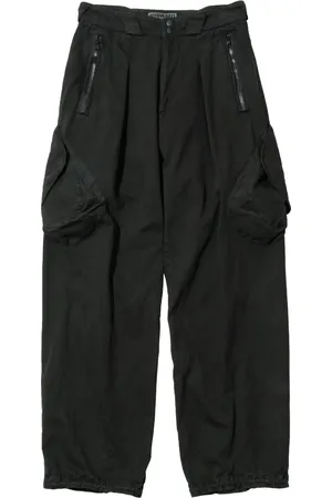 Hyein Seo Pantalones