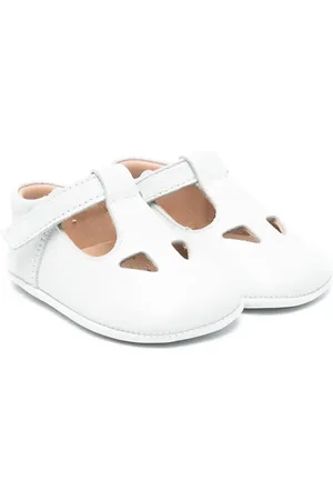 Eli1957 Zapatos primeros pasos con perforaciones
