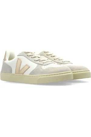 Veja Tenis con parche del logo