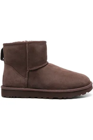 UGG Botas Classic Mini II
