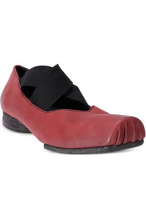 UMA WANG Zapatillas con puntera en punta