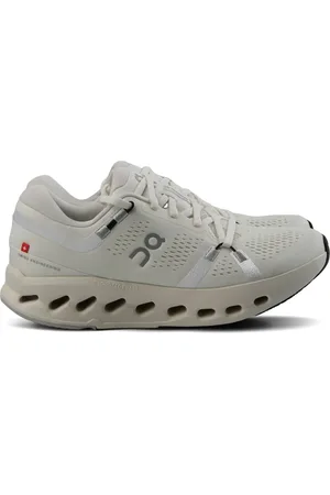 On Running Cloudsurfer 2 trainers