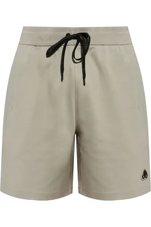 Moose Knuckles Bermudas con parche del logo