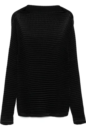 Issey Miyake Top Suede Like Pleats