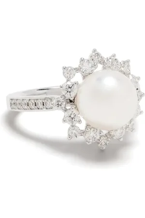 Tasaki Anillo Akoya en oro blanco de 18kt con diamante