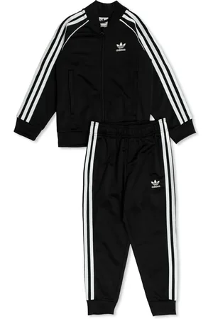 adidas Traje deportivo con logo bordado