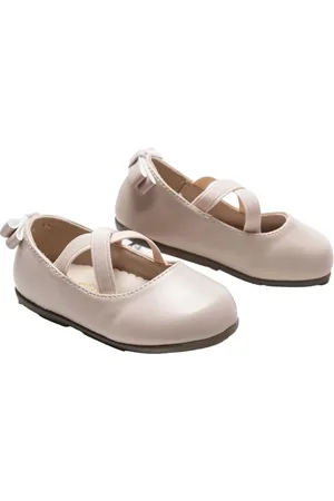 Tulleen Flats Charmed