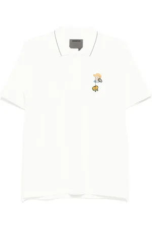 Musium Div. Playera tipo polo bordada
