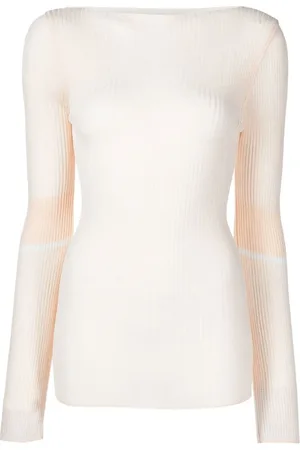 Low Classic Top tejido de canalé con cuello barco