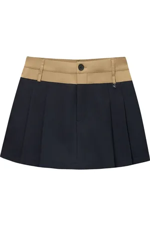 Musium Div. Bermudas con pinzas