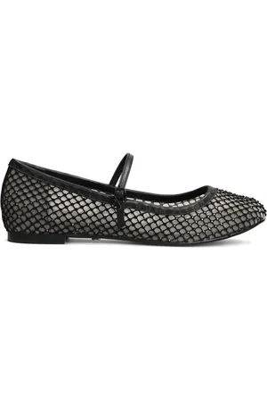 Lola Cruz Flats Rimbel
